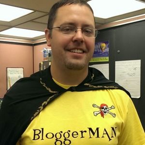 Meet your Posher, Derek